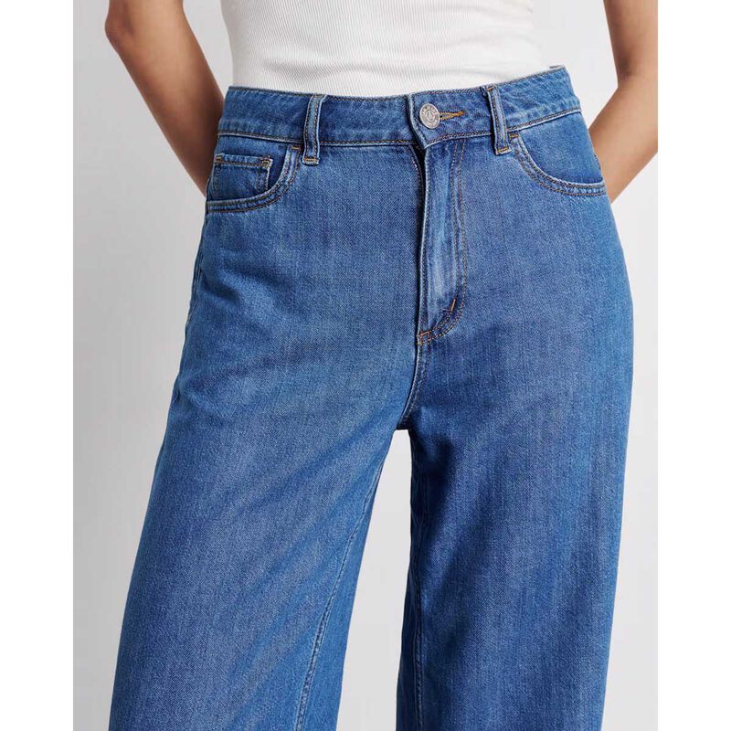 JAG Loe Mid Rise Straight Jean image number 2